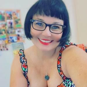 Meet your Posher, Mel